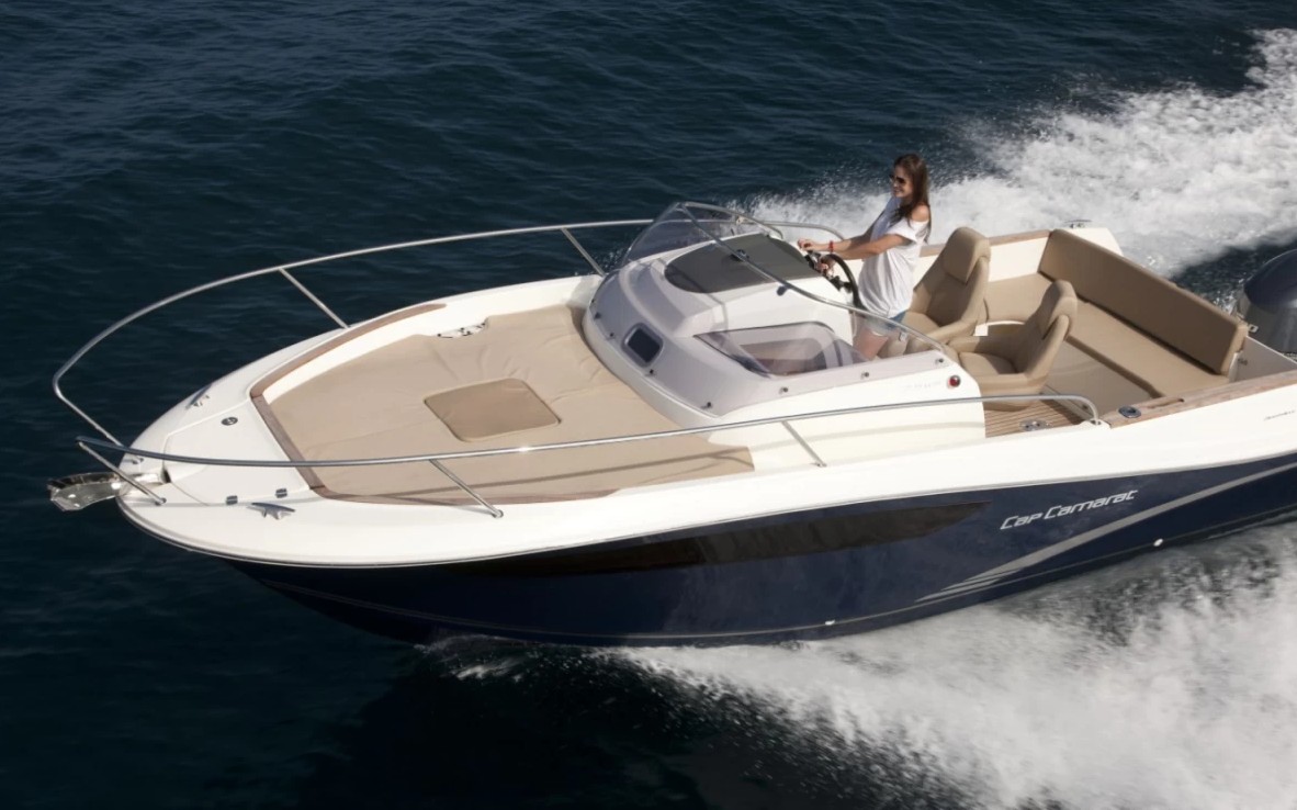 Jeanneau Cap Camarat 7.5 WA